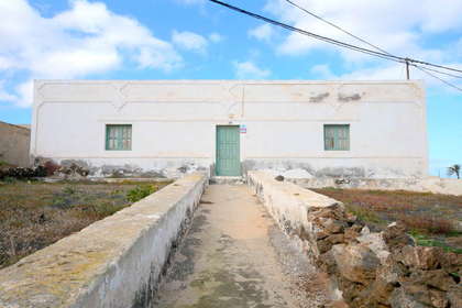 Casa venta en Tajaste, Tinajo, Lanzarote. 