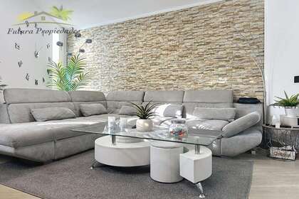 Flat for sale in San Bartolomé, Lanzarote. 