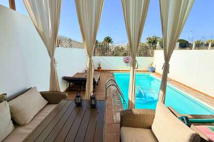 Chalet Adosado venta en Costa Teguise, Lanzarote. 