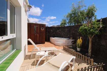 Villas til salg i Playa Blanca, Yaiza, Lanzarote. 