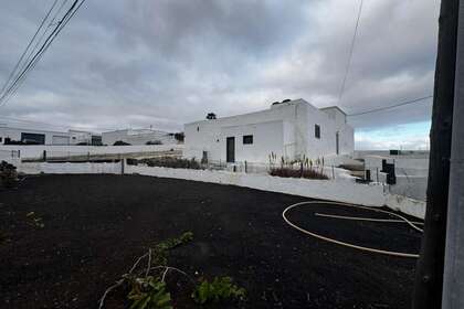 House for sale in Güime, San Bartolomé, Lanzarote. 