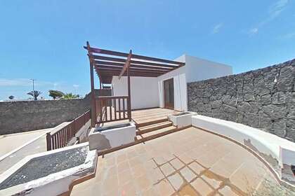 Villas til salg i Playa Blanca, Yaiza, Lanzarote. 