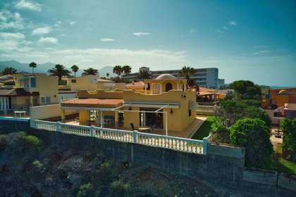 Villa for sale in Callao Salvaje, Adeje, Santa Cruz de Tenerife, Tenerife. 
