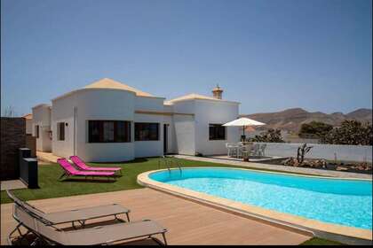 Villas til salg i La Oliva, Las Palmas, Fuerteventura. 