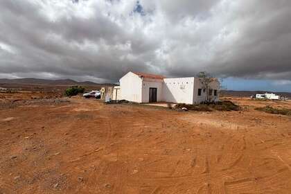 House for sale in Ampuyenta, Puerto del Rosario, Las Palmas, Fuerteventura. 