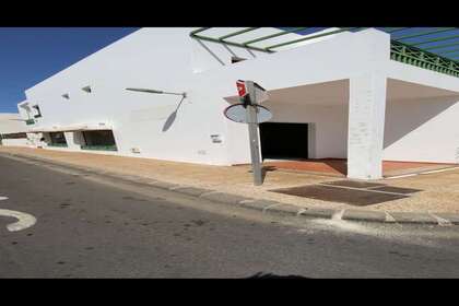 Local comercial en Playa Blanca, Yaiza, Lanzarote. 