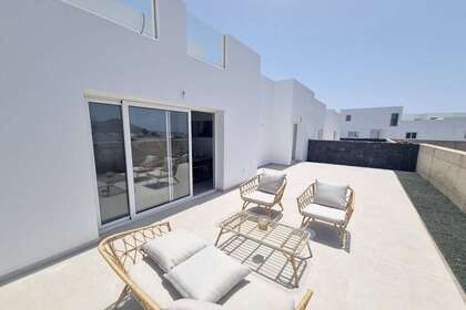 Villa for sale in Tahiche, Teguise, Lanzarote. 