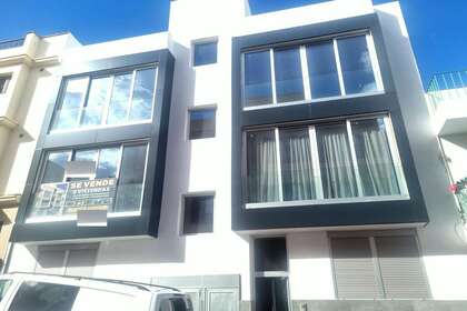 Flat for sale in La Vega, Arrecife, Lanzarote. 