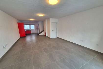 Maison de ville vendre en Puerto del Carmen, Tías, Lanzarote. 