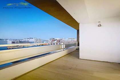 平 出售 进入 Arrecife Centro, Lanzarote. 