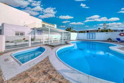 Chalet for sale in Tías, Lanzarote. 