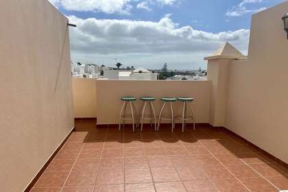 Duplex verkoop in Playa Honda, San Bartolomé, Lanzarote. 