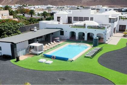Villa Luxe vendre en Costa Teguise, Lanzarote. 