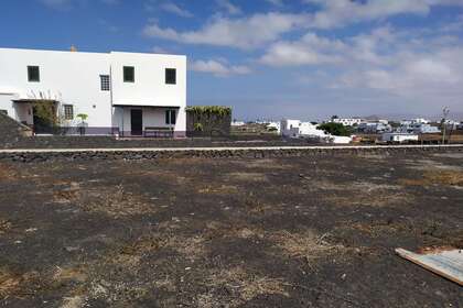 Městský pozemek na prodej v Tinajo, Lanzarote. 