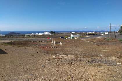 Terreno urbano venta en Tinajo, Lanzarote. 