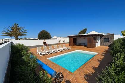 Villa for sale in Playa Blanca, Yaiza, Lanzarote. 