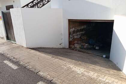 Obchodní prostory na prodej v Puerto del Carmen, Tías, Lanzarote. 