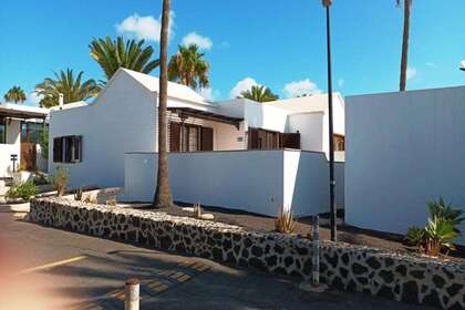 平房 出售 进入 Costa Teguise, Lanzarote. 