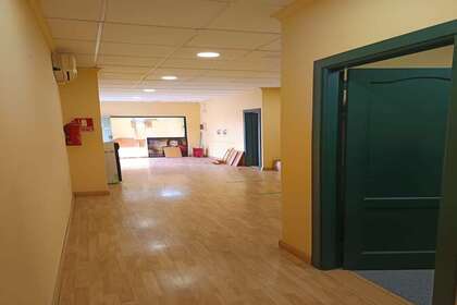 Locale commerciale en Playa Honda, San Bartolomé, Lanzarote. 