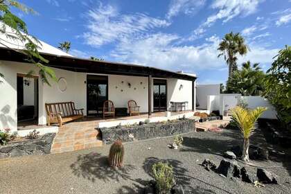 Casa venta en Playa Blanca, Yaiza, Lanzarote. 