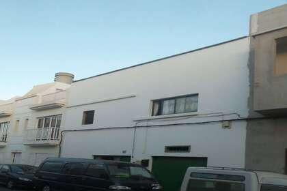 Flat for sale in Argana Alta, Arrecife, Lanzarote. 