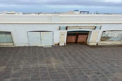 商业物业 出售 进入 Puerto del Carmen, Tías, Lanzarote. 