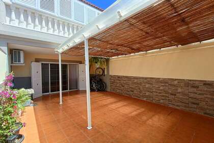 Townhouse vendita in El Medano, Granadilla de Abona, Santa Cruz de Tenerife, Tenerife. 