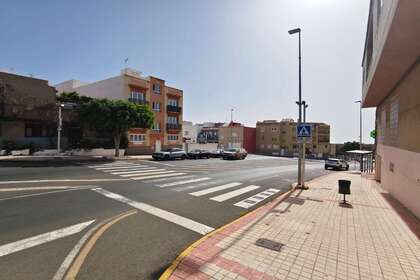 Duplex for sale in Ingenio, Las Palmas, Gran Canaria. 