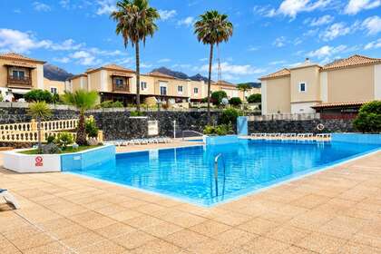 Chalet Adosado venta en El Galeon, Adeje, Santa Cruz de Tenerife, Tenerife. 