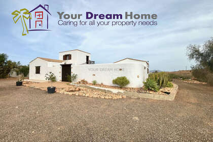 Reihenhaus zu verkaufen in Tuineje, Las Palmas, Fuerteventura. 