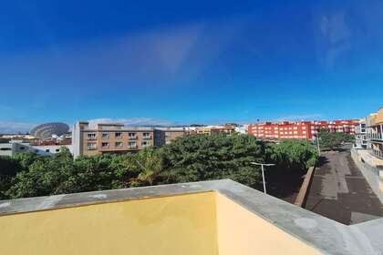 Zweifamilienhaus zu verkaufen in San Cristobal, San Cristóbal de la Laguna, Santa Cruz de Tenerife, Tenerife. 