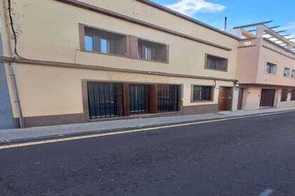 Locale commerciale en Casco Antiguo, San Cristóbal de la Laguna, Santa Cruz de Tenerife, Tenerife. 