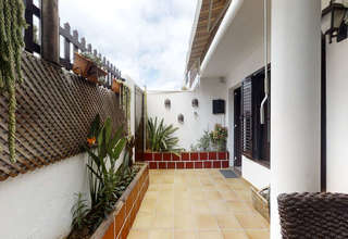 Duplex for sale in Playa Honda, San Bartolomé, Lanzarote. 