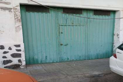 商业物业 出售 进入 El Charco, Arrecife, Lanzarote. 