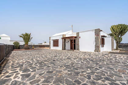 Villa for sale in Yaiza, Lanzarote. 
