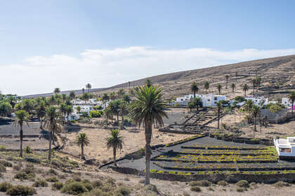 Casa a due piani vendita in Haría, Lanzarote. 