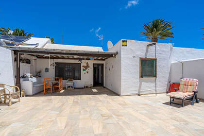Bungalow zu verkaufen in Costa Teguise, Lanzarote. 