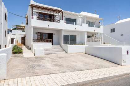 Дуплекс Продажа в Puerto del Carmen, Tías, Lanzarote. 